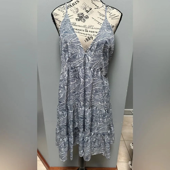 Ezra silky sexy blue and white sundress.  Size large.  Yes! It has pockets!! - Picture 1 of 5